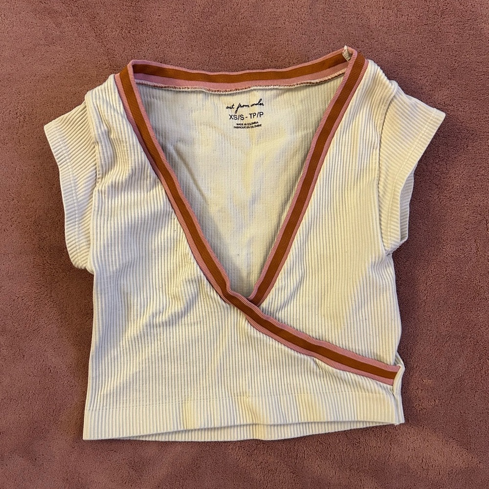 urban outfitters crop top